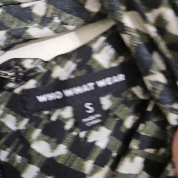 Whowhatwear Houndstooth Blouse - Picture 3 of 9